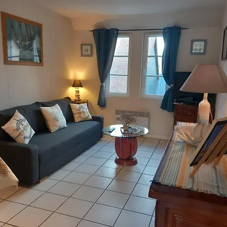 Daire Cote Fleurie -le D'honfleur