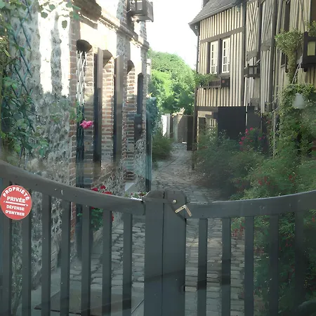 Daire Cote Fleurie -le D'honfleur *